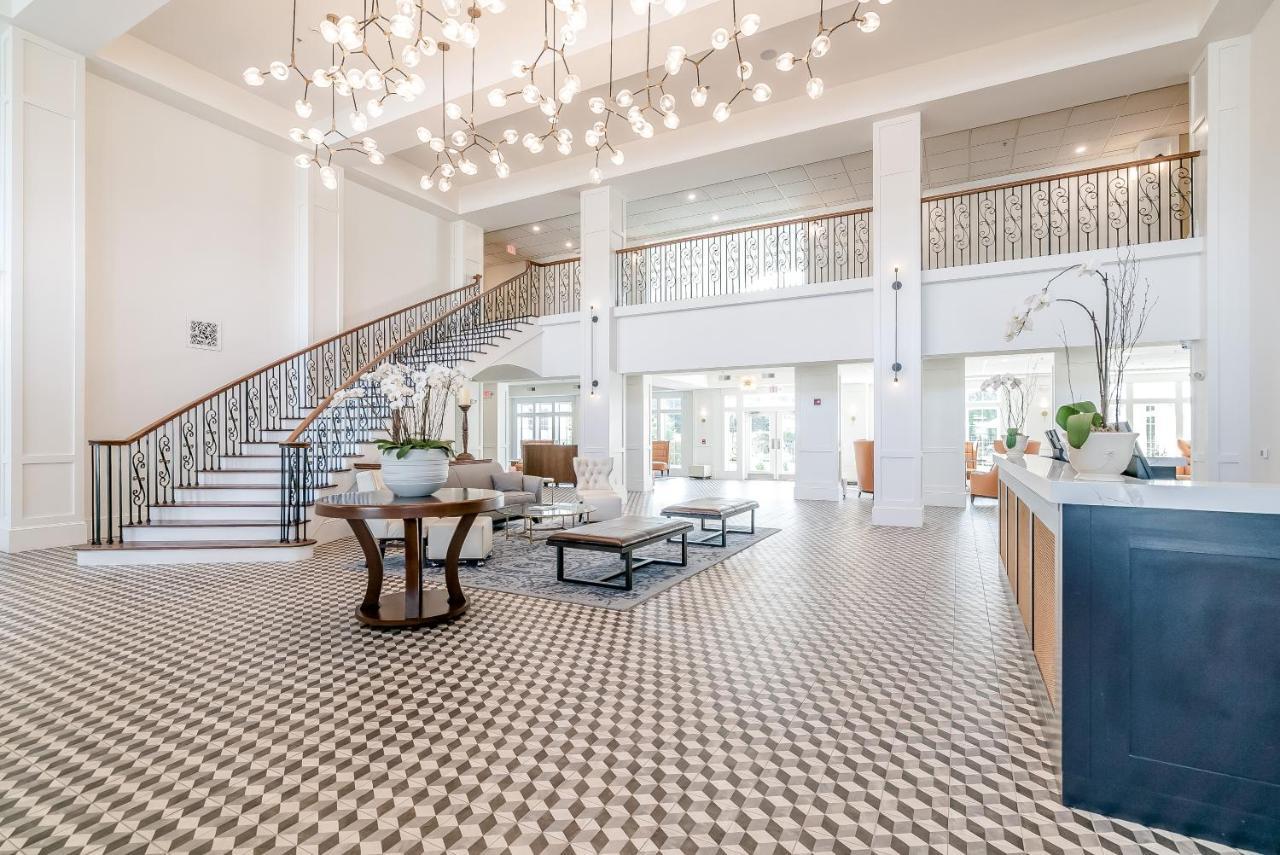 Chateau Renault Egg Harbor City Exterior photo